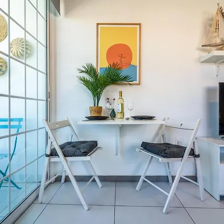 Sofia's Cosy In 아파트 라르나카